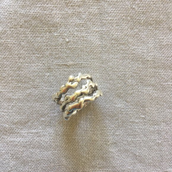 Ring by famous designer Christa Reniers from Brussels, Belgium - Picture 2 of 4